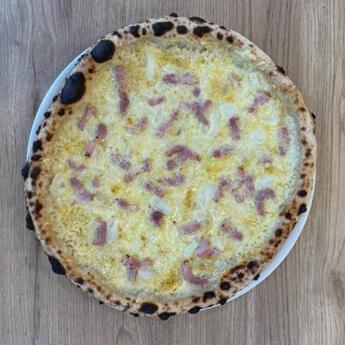 Pizza L'Alsacienne — AMO Pizza Buellas
